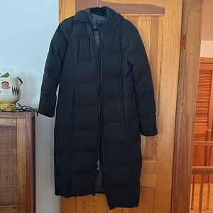Women’s Eddie Bauer Down parka